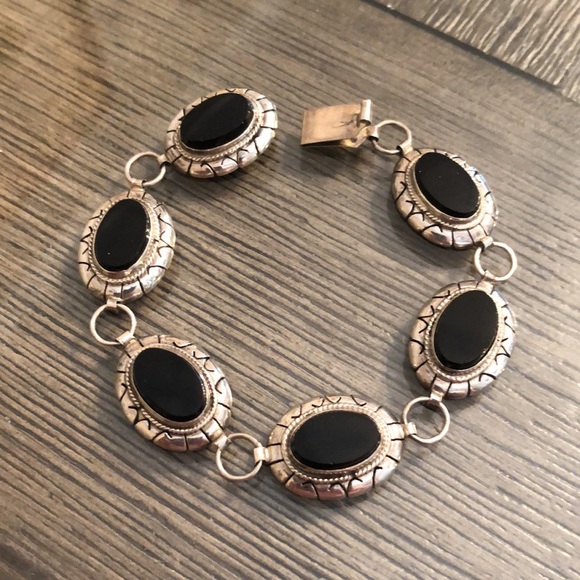 Vintage Sterling Black Silver Oval Bracelet N.C.V. - Picture 12 of 16